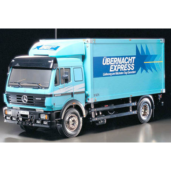 Mercedes benz delivery trucks #5